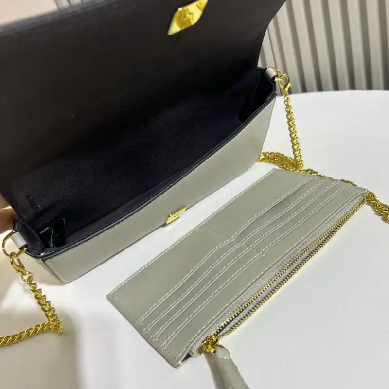 Affordable Fendi Fendigraphy Wallet with Chain In Calf Leather Grey 0127