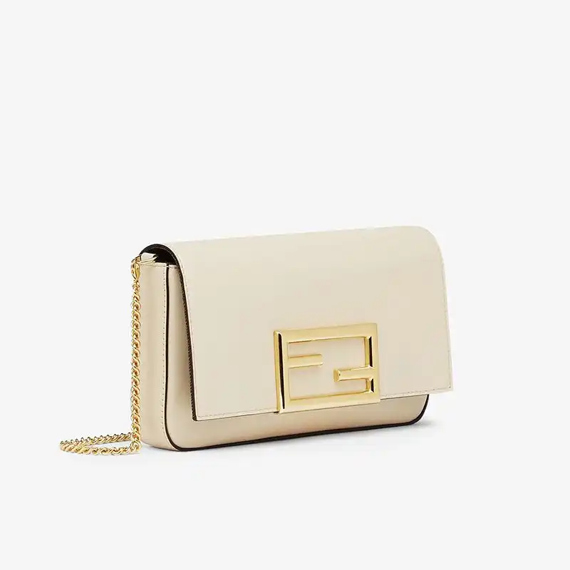 Cheap Fendi FF Wallet On Chain With Pouches In Calf Leather White 0127