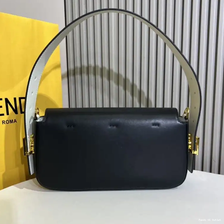 Affordable In Bag Nappa Fendi Black Baguette Medium Leather Twist 0215