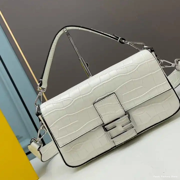 Affordable Fendi Bag Baguette Crocodile Medium White In Leather 0212