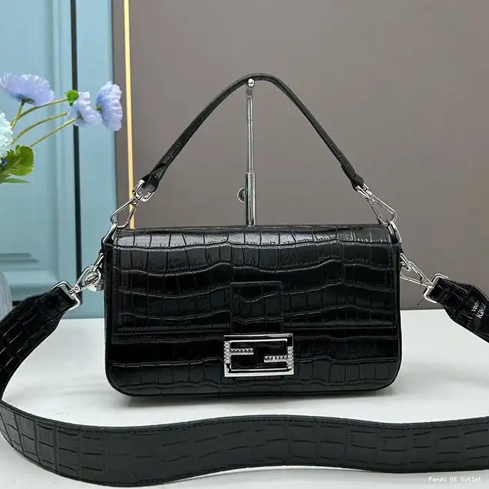 Cheap Bag Medium Re-Edition Leather Black Baguette Crocodile In Fendi 0221