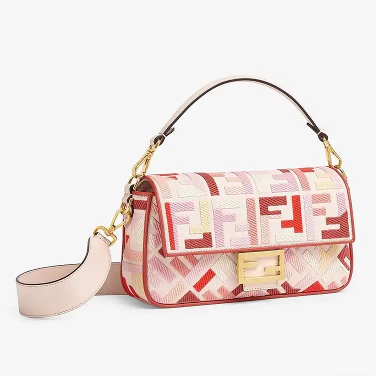 Affordable Motif Baguette Canvas Bag In Red Pink Fendi Medium FF 0223