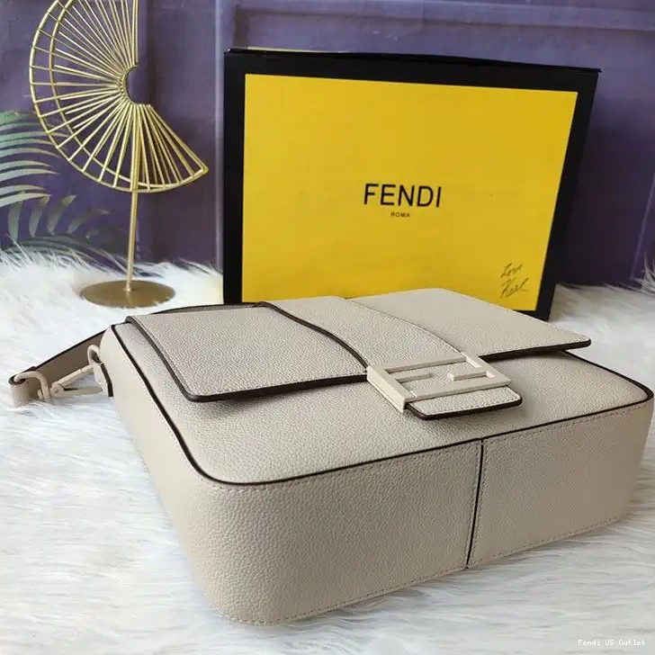 Cheap Baguette Fendi Cuoio Leather Messenger Medium In Romano Beige 0215