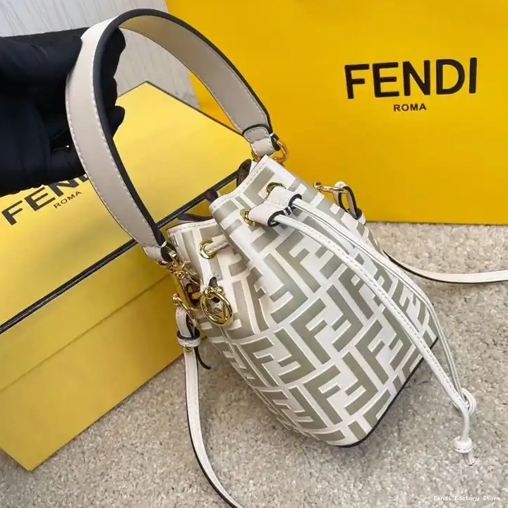 Cheap Leather Fendi Mini Bucket Bag Motif White FF In Calf Mon Tresor 0222