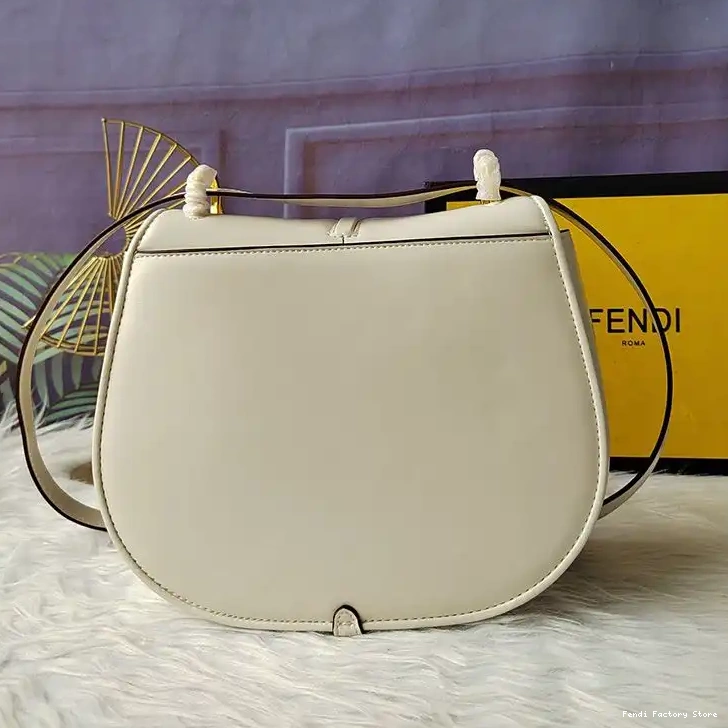 Affordable Fendi C'mon Calf Leather White Bag In Medium 0219