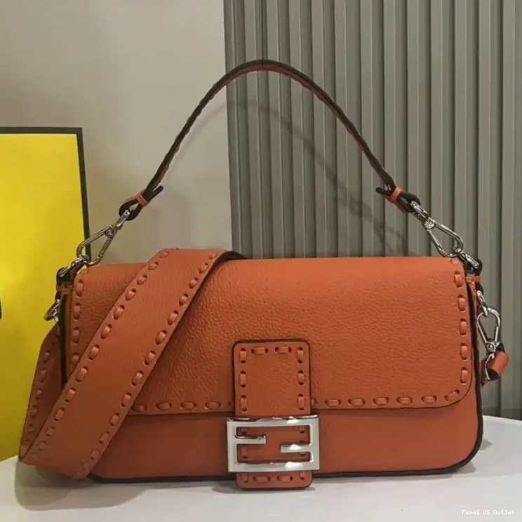 Affordable Fendi In Bag Orange Medium Cuoio Selleria Romano Baguette Leather 0220