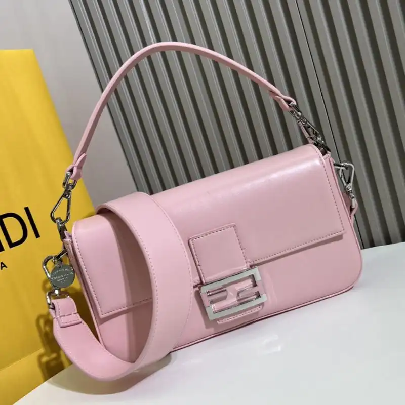 Cheap Fendi Medium Baguette Bag In Tiffany Smooth Leather Pink 0204