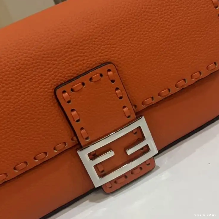 Affordable Fendi In Bag Orange Medium Cuoio Selleria Romano Baguette Leather 0220